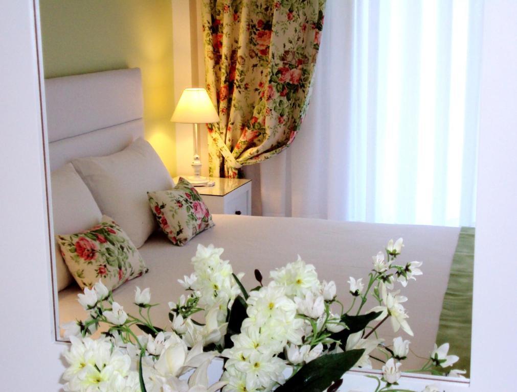 Villa Kiza Apartments Agía Triás Dış mekan fotoğraf