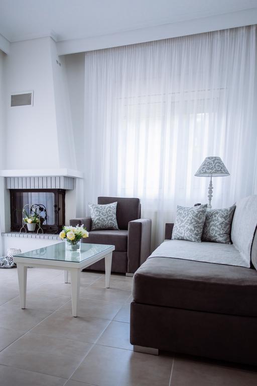 Villa Kiza Apartments Agía Triás Dış mekan fotoğraf