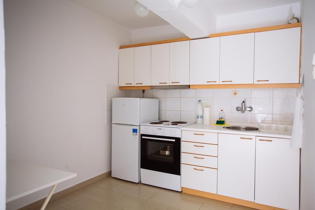 Villa Kiza Apartments Agía Triás Dış mekan fotoğraf